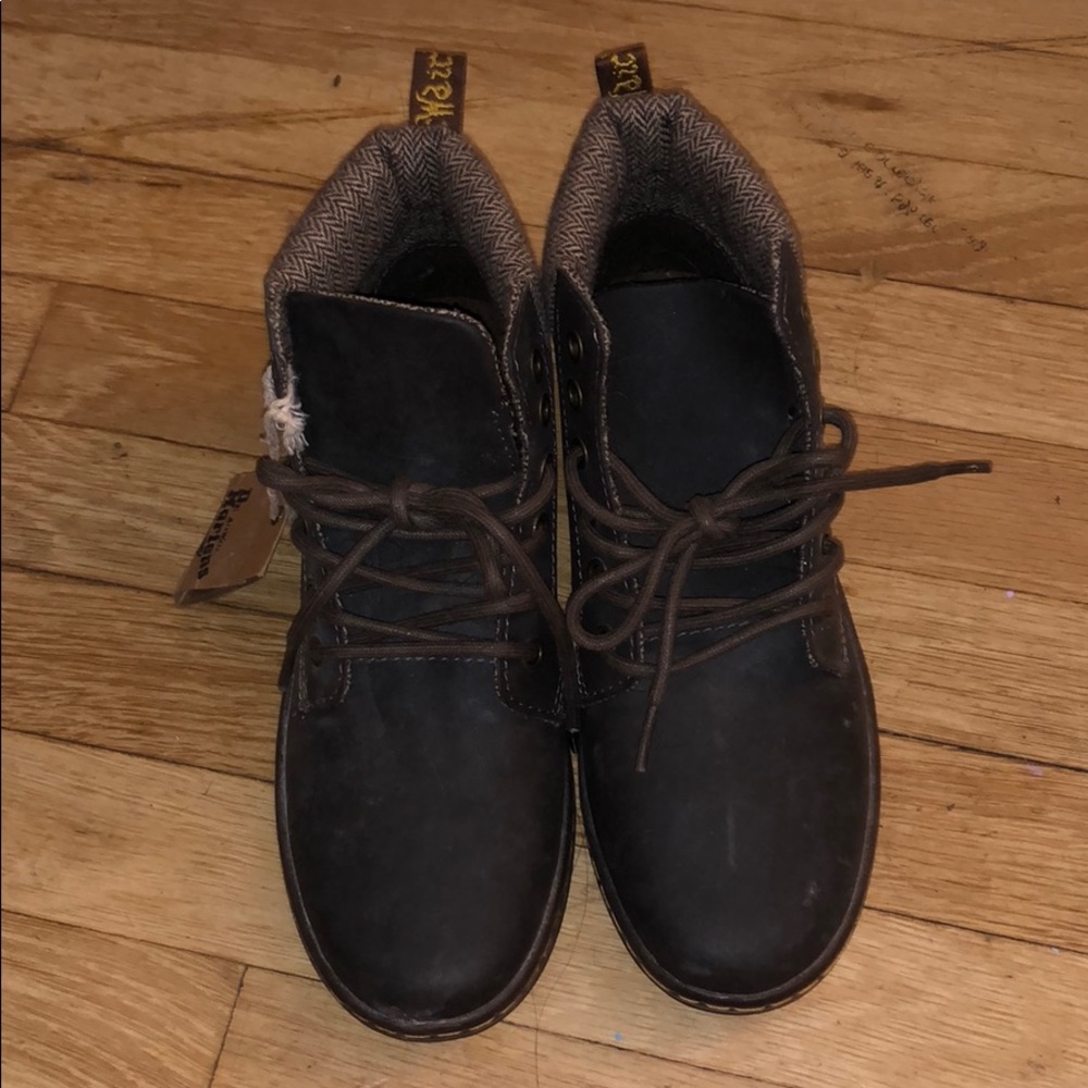 Dr. Martens brown leather high top boots with tags - Picture 2 of 5